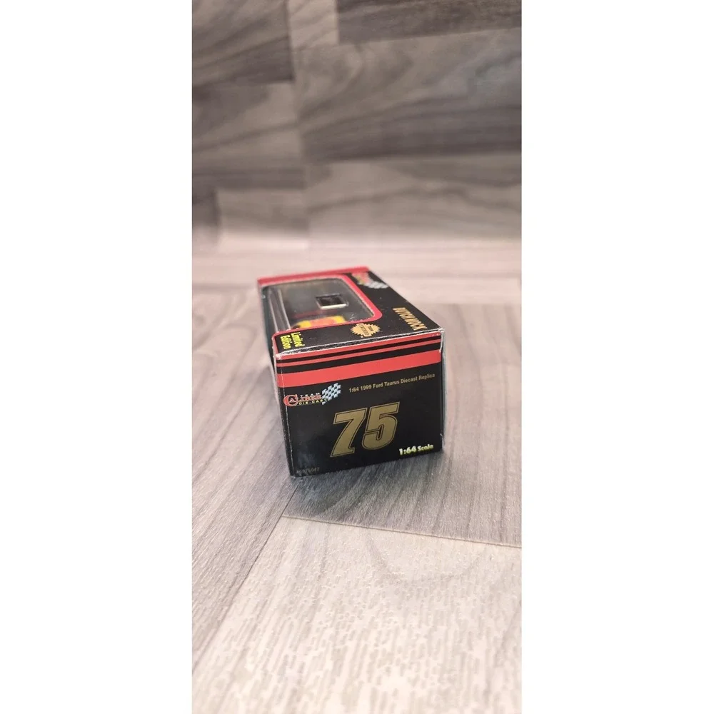 Team Caliber Limited Edition #75 Butch Mock Polaris ATVs 1:64 Ford Taurus